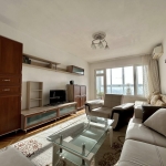 Дава се под наем Тристаен апартамент в Варна, Погреби - 105 кв.м за 700 € - Снимка #1