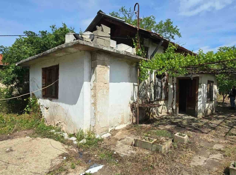 Къща в с. Върбен, Област Пловдив - 120 кв.м за 325 €/кв.м - Снимка #1