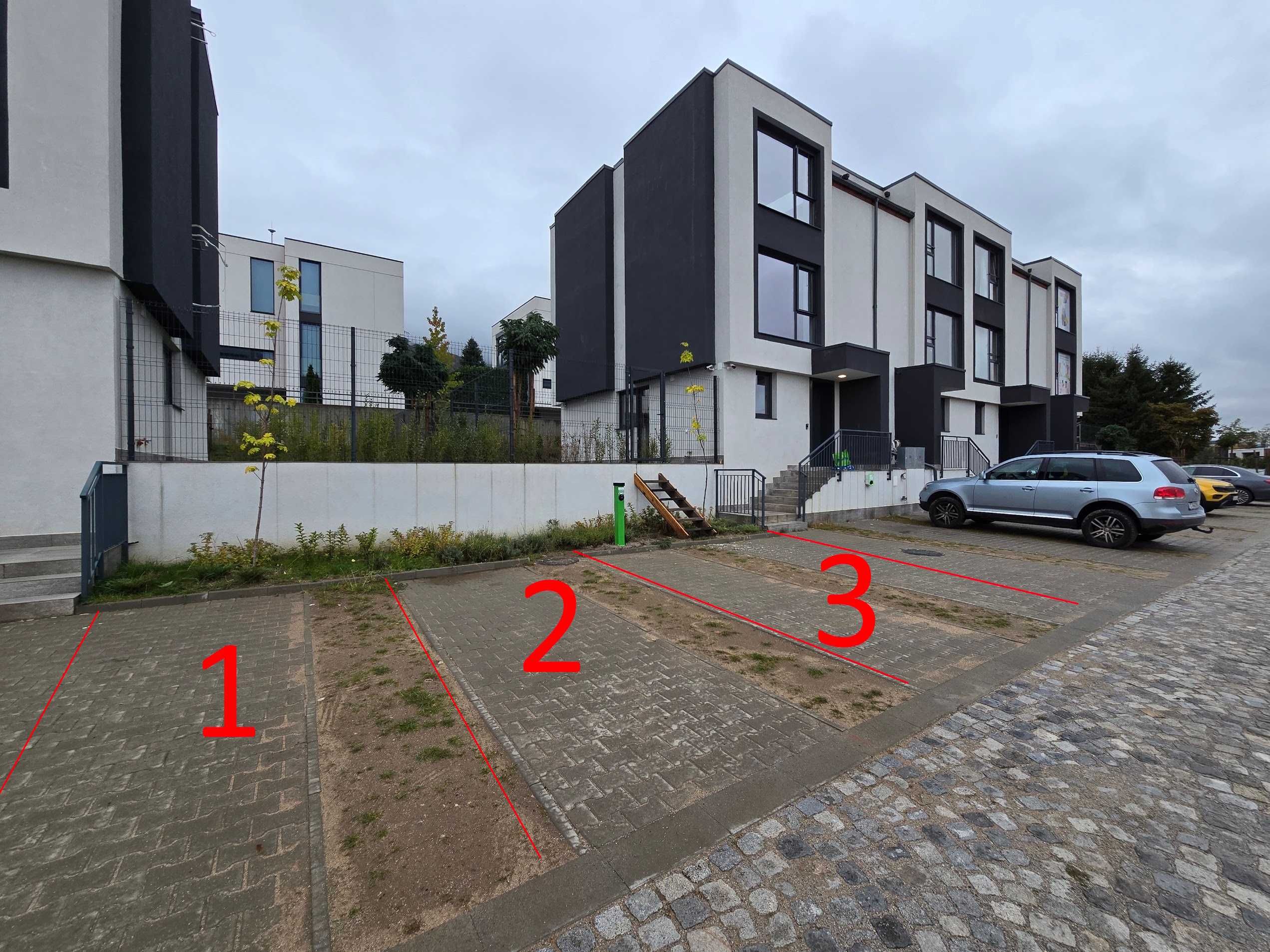 Дава се под наем Гараж / Паркомясто в София, Бояна - 15 кв.м за 140 € - Снимка #1
