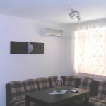 Дава се под наем Двустаен апартамент в София, Толстой - 56 кв.м за 390 € - Снимка #1