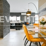 Дава се под наем Тристаен апартамент в София, Витоша - 108 кв.м за 830 € - Снимка #1