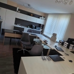 Дава се под наем Офис в Казанлък - 70 кв.м за 480 € - Снимка #1