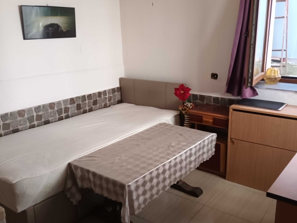 Дава се под наем  в Варна, Трошево - 12 кв.м за 180 € - Снимка #1