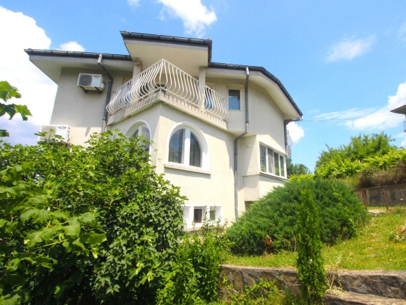 Къща в Габрово, Беленци - 307 кв.м за 1108 €/кв.м - Снимка #1
