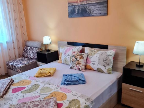 Дава се под наем  в Бургас, Център - 25 кв.м за 30 € - Снимка #1