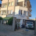 Дава се под наем Къща в Черноморец - 400 кв.м за 450 € - Снимка #1