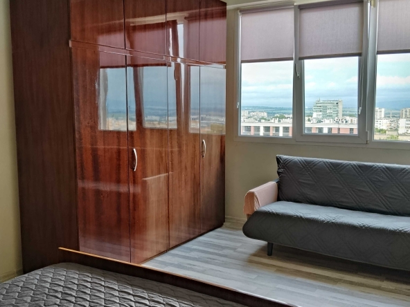 Двустаен апартамент в Шумен, Център - 62 кв.м за 1476 €/кв.м - Снимка #1