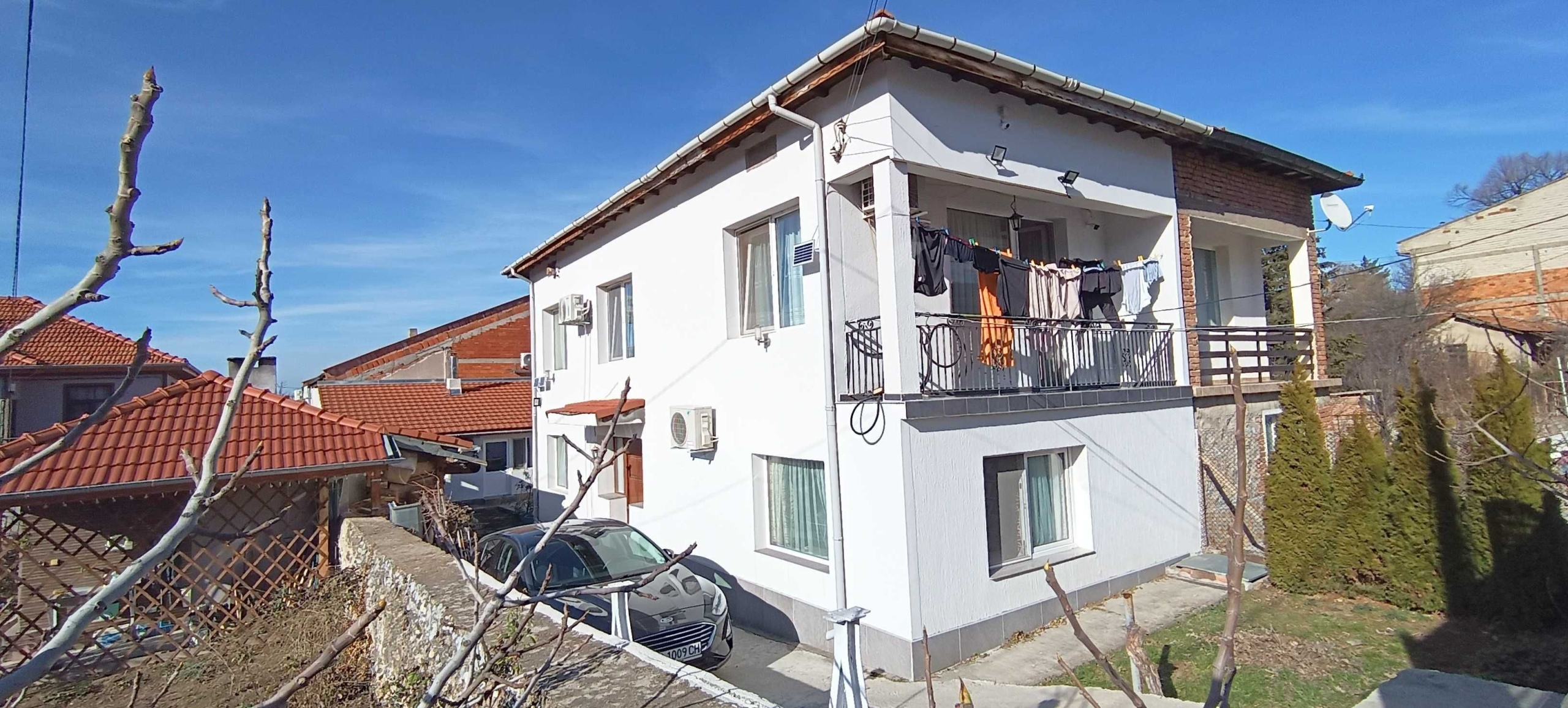 Къща в с. Брестовица, Област Пловдив - 200 кв.м за 1275 €/кв.м - Снимка #1