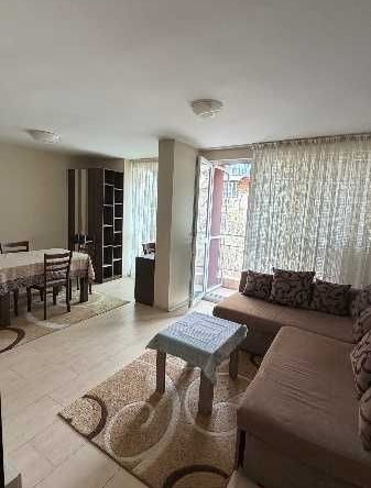 Дава се под наем Двустаен апартамент в Пловдив, Каменица 1 - 65 кв.м за 150 € - Снимка #1