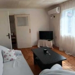 Дава се под наем Етаж от къща в София, Орландовци - 60 кв.м за 445 € - Снимка #1