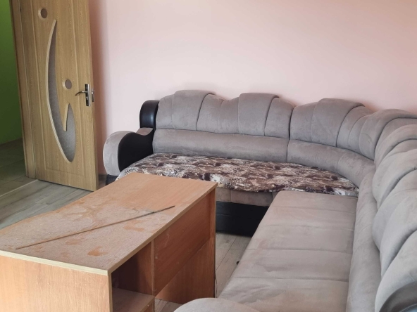 Дава се под наем Тристаен апартамент в Разград, Възраждане - 113 кв.м за 700 € - Снимка #1