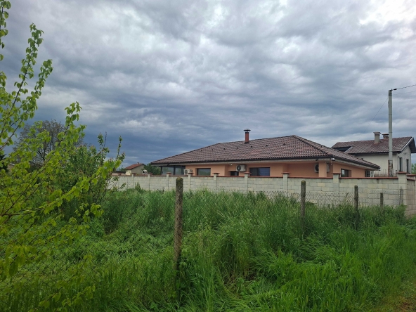 Къща в Добрич, Дружба 2 - 150 кв.м за 1134 €/кв.м - Снимка #1