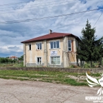 Къща в с. Конуш, Област Пловдив - 216 кв.м за 361 €/кв.м - Снимка #1