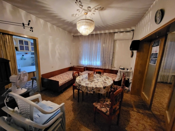 Етаж от къща в Пещера - 120 кв.м за 734 €/кв.м - Снимка #1