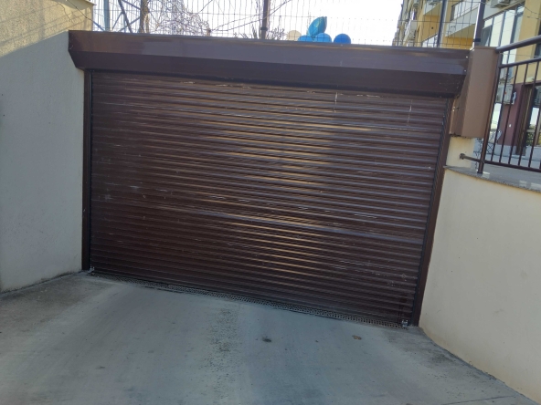 Дава се под наем Гараж / Паркомясто в Варна, Младост 1 - 31 кв.м за 200 € - Снимка #1