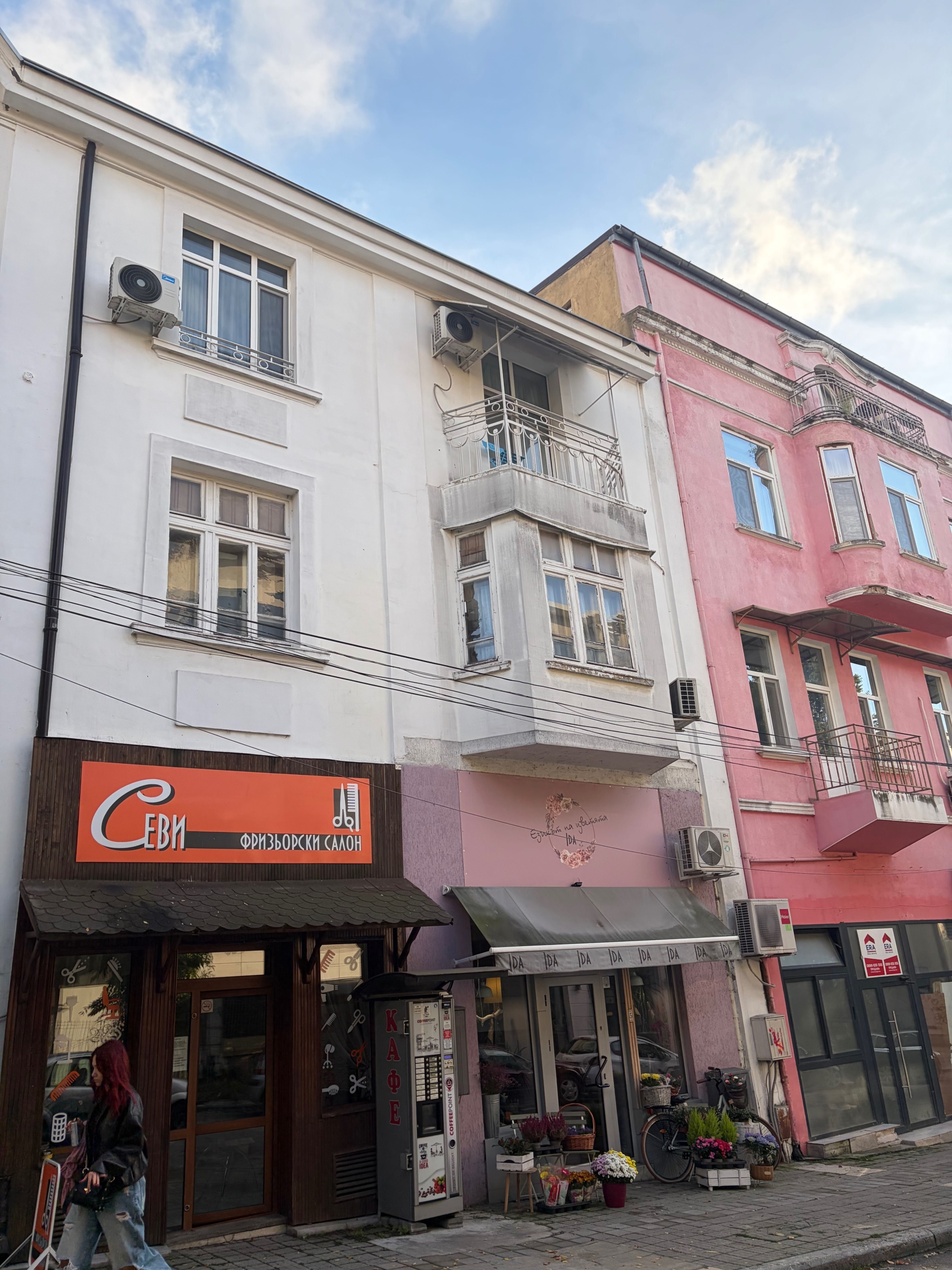 Четиристаен апартамент в Варна, Център - 128 кв.м за 2579 €/кв.м - Снимка #1