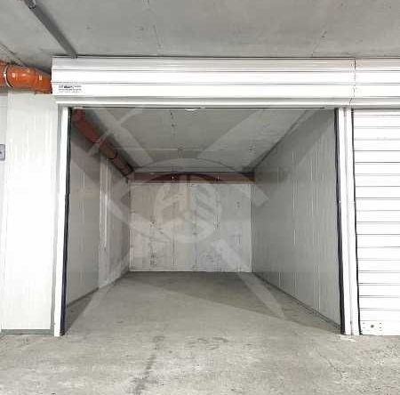 Дава се под наем Гараж / Паркомясто в Стара Загора, Център - 18 кв.м за 75 € - Снимка #1