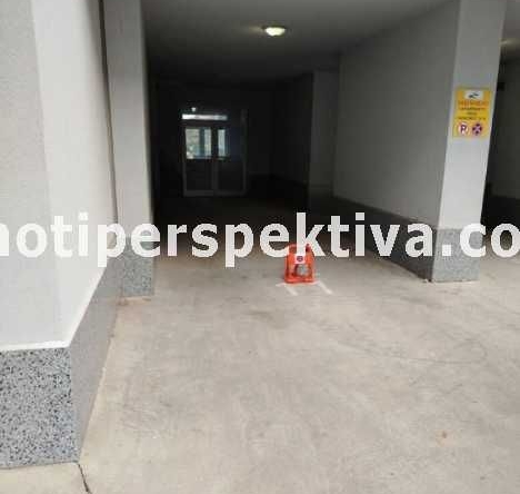 Гараж / Паркомясто в Пловдив, Кършияка - 37 кв.м за 838 €/кв.м - Снимка #1