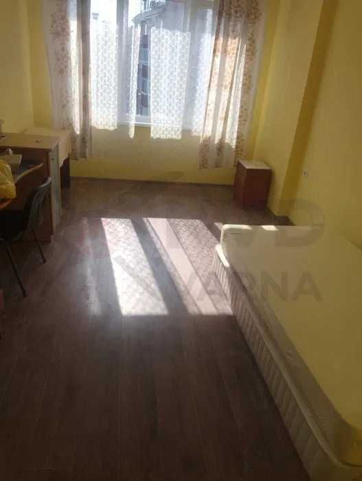 Дава се под наем  в Варна, Център - 18 кв.м за 130 € - Снимка #1