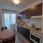 Дава се под наем Тристаен апартамент в Варна, Център - 75 кв.м за 550 € - Снимка #1