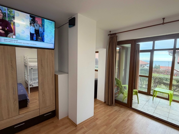 Дава се под наем Двустаен апартамент в Созопол - 55 кв.м за 245 € - Снимка #1
