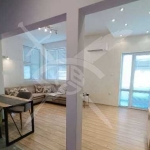 Дава се под наем Тристаен апартамент в Пловдив, Център - 120 кв.м за 550 € - Снимка #1