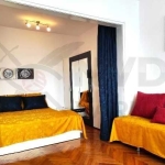 Дава се под наем Тристаен апартамент в Варна, Център - 520 кв.м за 520 € - Снимка #1