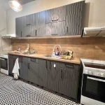 Дава се под наем Едностаен апартамент в Варна, Център - 30 кв.м за 375 € - Снимка #1