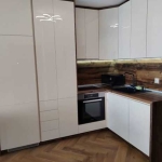 Дава се под наем Тристаен апартамент в София, Връбница 1 - 89 кв.м за 780 € - Снимка #1