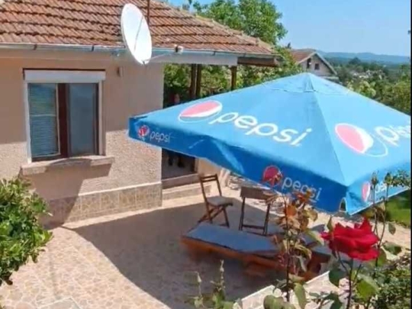 Къща в с. Крушевец, Област Бургас - 72 кв.м за 1903 €/кв.м - Снимка #1