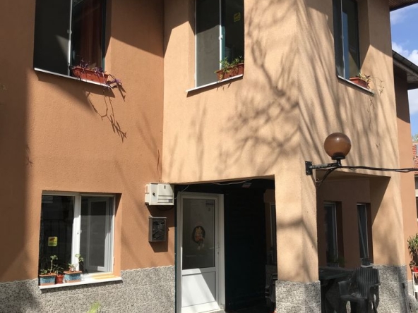 Къща в Шумен, Център - 190 кв.м за 1343 €/кв.м - Снимка #1