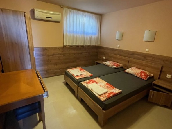 Дава се под наем Двустаен апартамент в Созопол - 50 кв.м за 240 € - Снимка #1