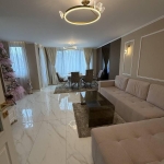 Дава се под наем Тристаен апартамент в София, Лозенец - 180 кв.м за 1800 € - Снимка #1