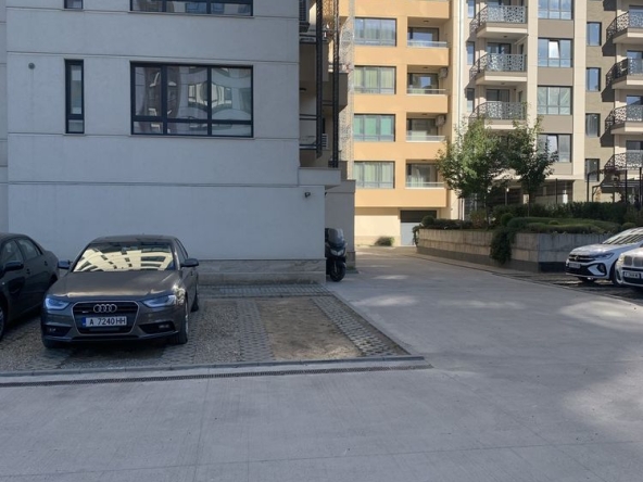 Дава се под наем Гараж / Паркомясто в София, Овча купел 1 - 14 кв.м за 85 € - Снимка #1
