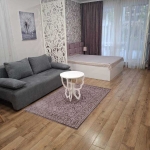 Дава се под наем Едностаен апартамент в Пловдив, Тракия - 54 кв.м за 200 € - Снимка #1