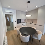 Дава се под наем Двустаен апартамент в София, Красно село - 75 кв.м за 950 € - Снимка #1