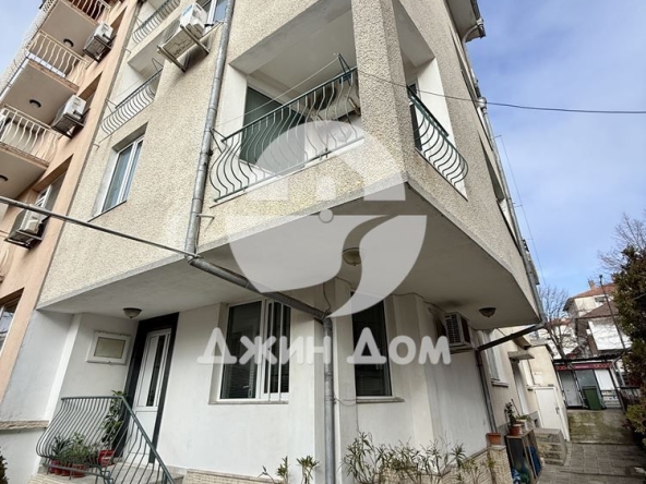 Къща в Несебър - 252 кв.м за 1322 €/кв.м - Снимка #1