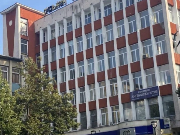 Офис в Търговище, Център - 286 кв.м за 2798 €/кв.м - Снимка #1