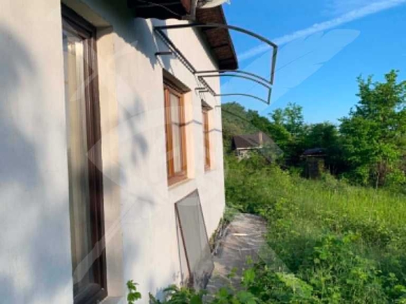 Къща в Варна, м-т Боровец - юг - 60 кв.м за 1334 €/кв.м - Снимка #1