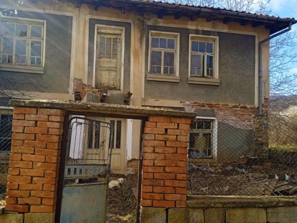 Парцел в Севлиево - 1400 кв.м за 11 €/кв.м - Снимка #1