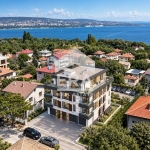 Тристаен апартамент в Варна, Галата - 109 кв.м за 1583 €/кв.м - Снимка #1