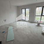 Двустаен апартамент в Варна, Кайсиева градина - 54 кв.м за 1575 €/кв.м - Снимка #1