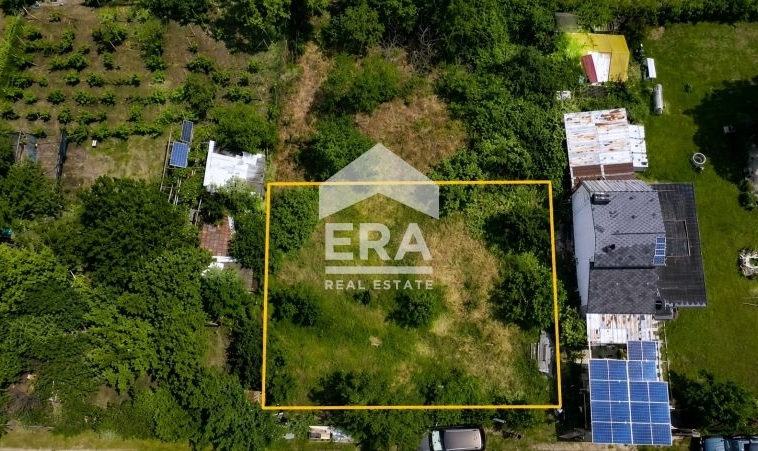Парцел в с. Езерово, Област Варна - 600 кв.м за 30 €/кв.м - Снимка #1