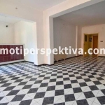 Етаж от къща в Пловдив, Кючук Париж - 145 кв.м за 1166 €/кв.м - Снимка #1