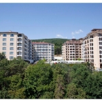 Тристаен апартамент в к.к. Златни пясъци - 105 кв.м за 1767 €/кв.м - Снимка #1
