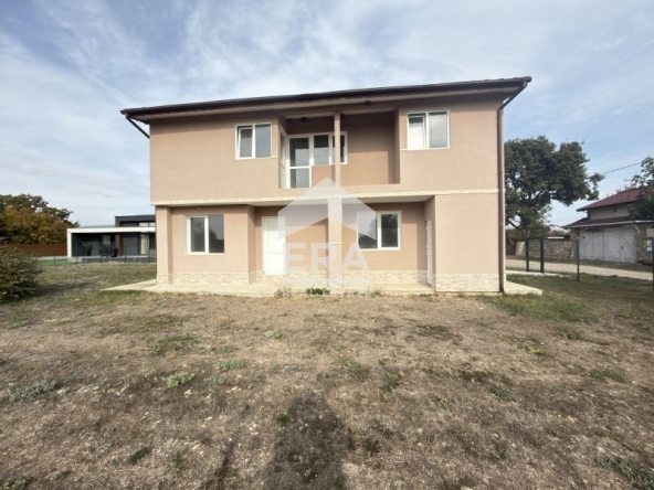Къща в с. Доброглед, Област Варна - 160 кв.м за 1157 €/кв.м - Снимка #1