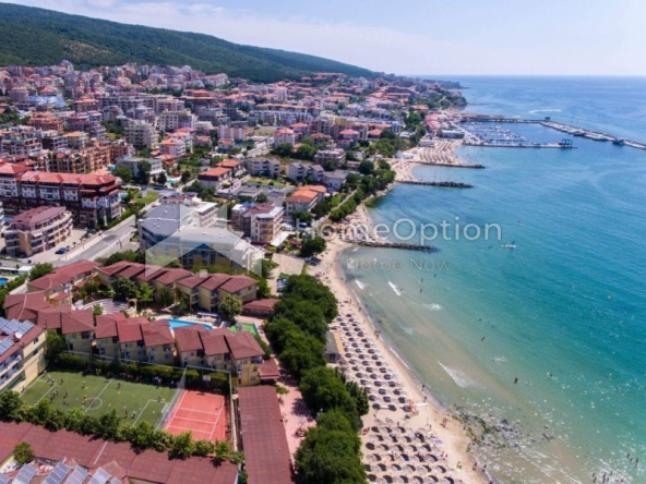 Тристаен апартамент в Свети Влас - 72 кв.м за 2584 €/кв.м - Снимка #1