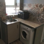 Дава се под наем Едностаен апартамент в Пловдив, Младежки Хълм - 28 кв.м за 205 € - Снимка #1