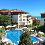 Двустаен апартамент в Свети Влас - 87 кв.м за 1391 €/кв.м - Снимка #1