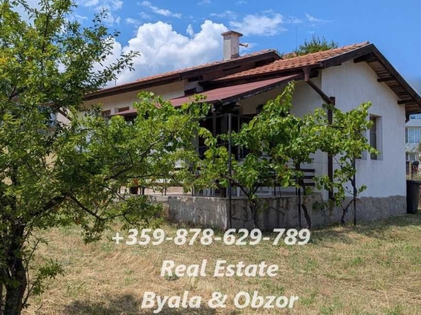 Къща в Бяла - 56 кв.м за 2527 €/кв.м - Снимка #1
